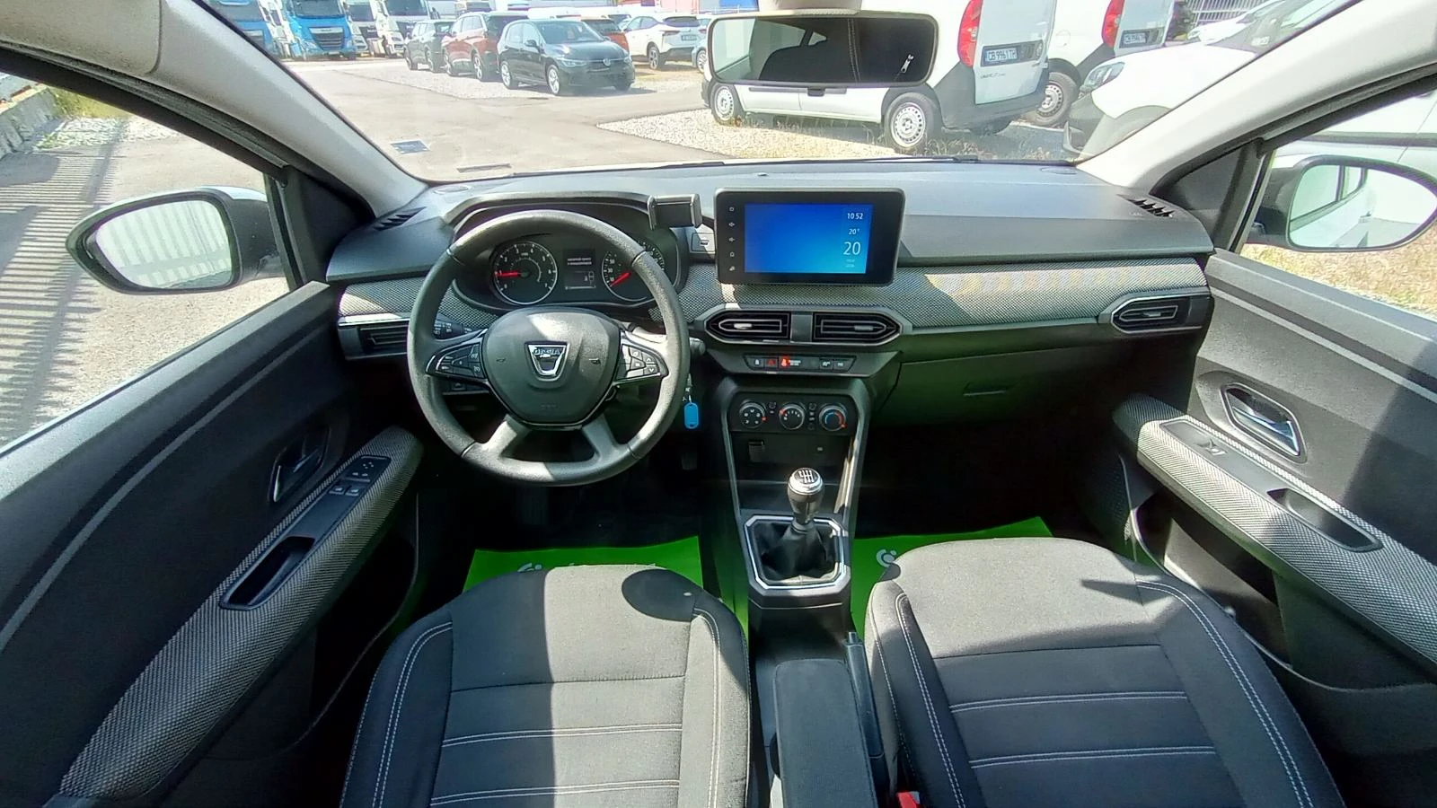 Dacia Sandero 1.0 ECO-G 91 к.с. LPG, снимка 9 - Автомобили и джипове - 54792527