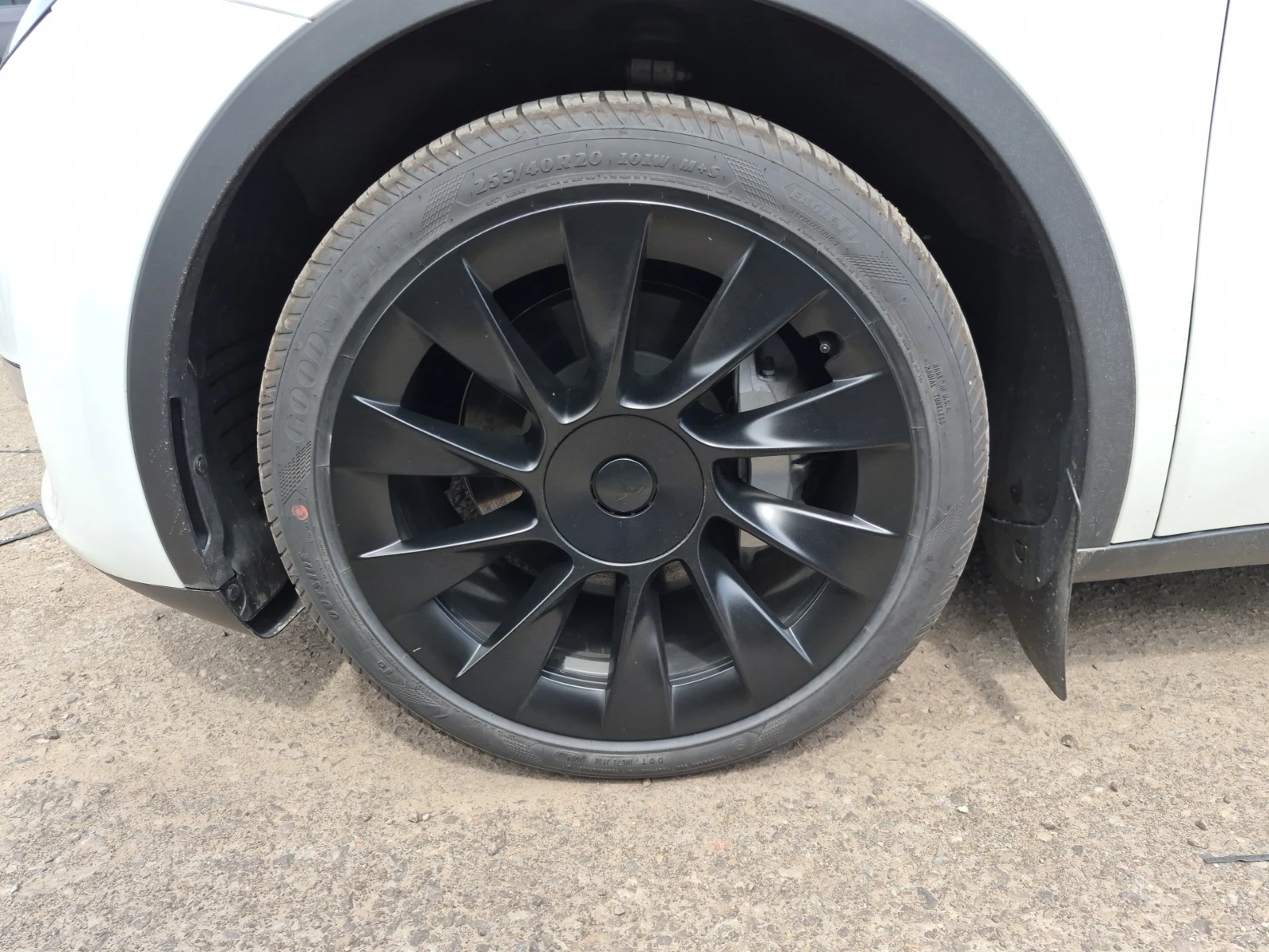 Tesla Model Y Long Range Dual Motor AWD, снимка 5 - Автомобили и джипове - 54870452