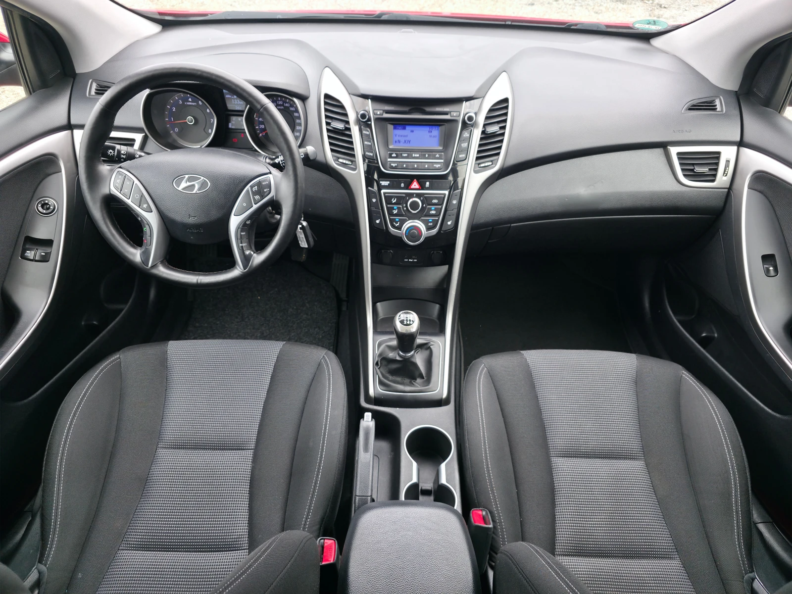 Hyundai I30 1.4i 16v, снимка 9 - Автомобили и джипове - 54885341