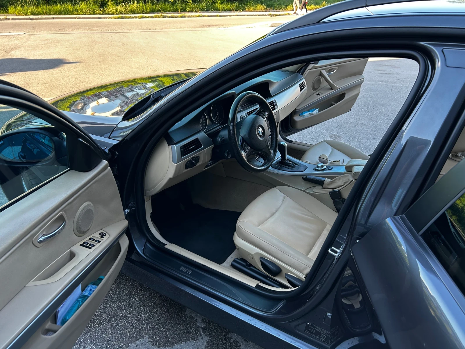 BMW 320, снимка 12 - Автомобили и джипове - 55011254