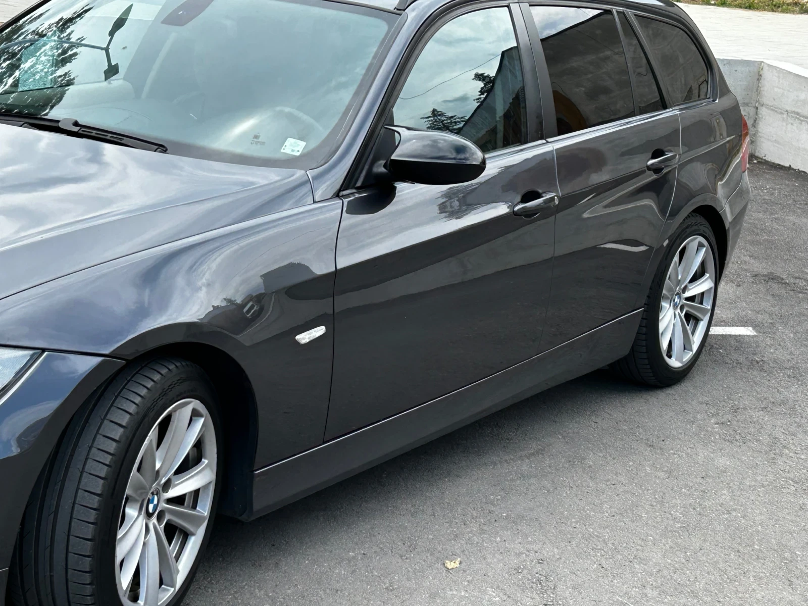 BMW 320, снимка 2 - Автомобили и джипове - 55011254