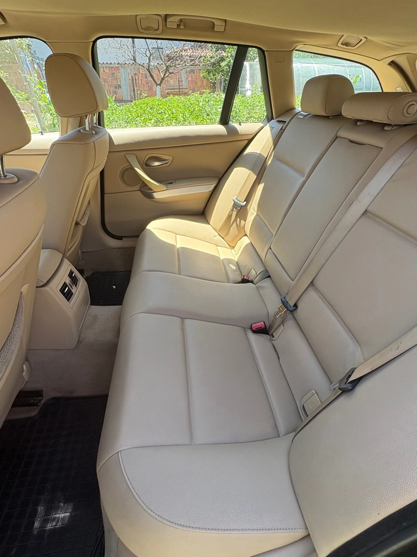 BMW 318, снимка 9 - Автомобили и джипове - 55241505