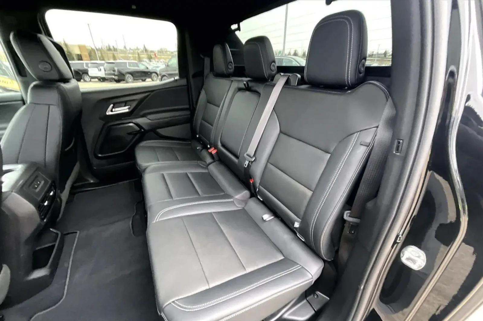 Chevrolet Silverado 2025 Chevrolet Silverado EV 3LT EXTENDED RANGE, снимка 10 - Автомобили и джипове - 55374578