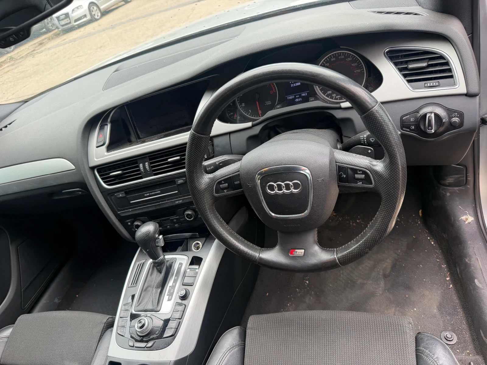Audi A4 1.8Тфси автомат, снимка 7 - Автомобили и джипове - 55409490