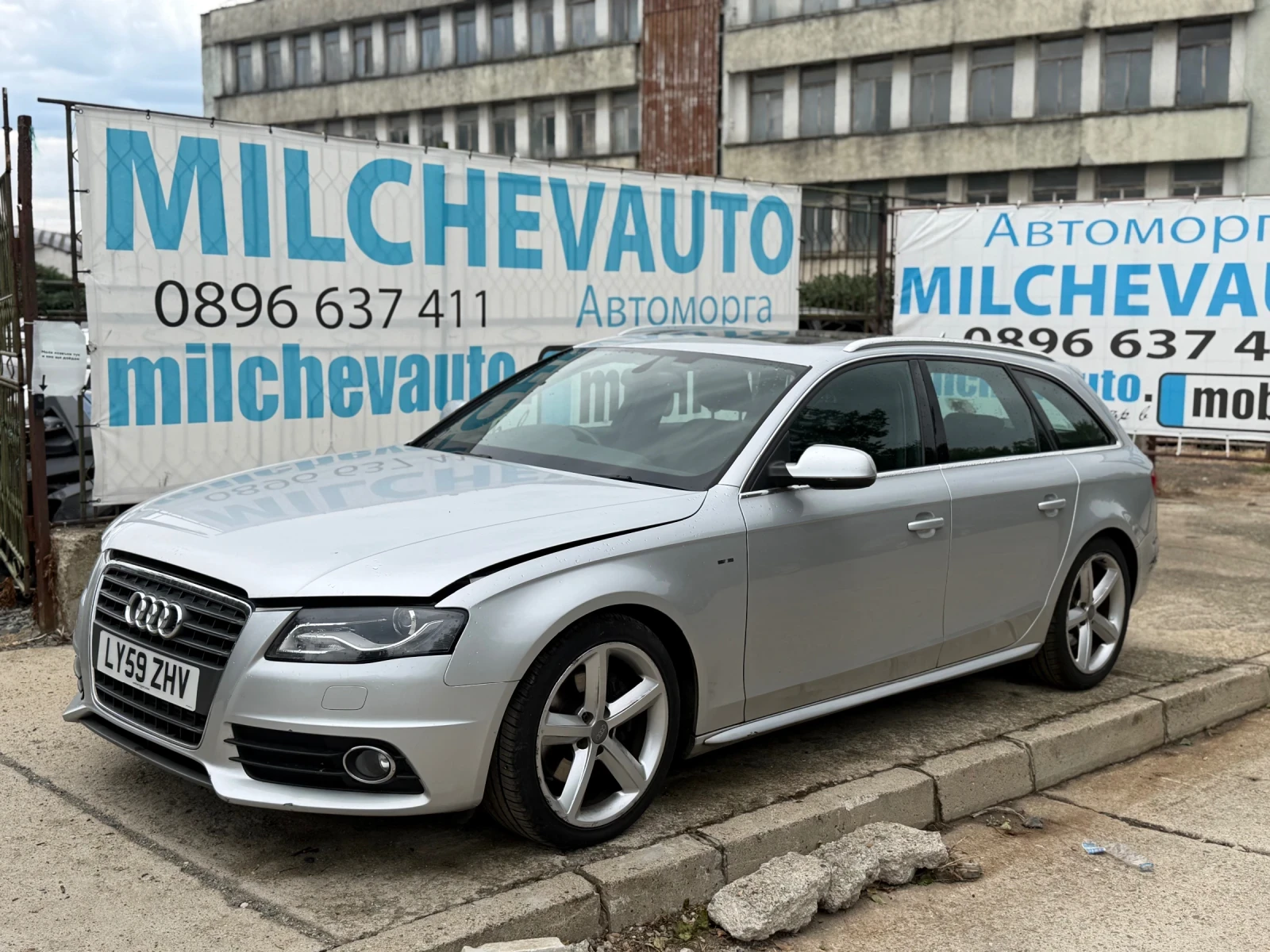 Audi A4 1.8Тфси автомат