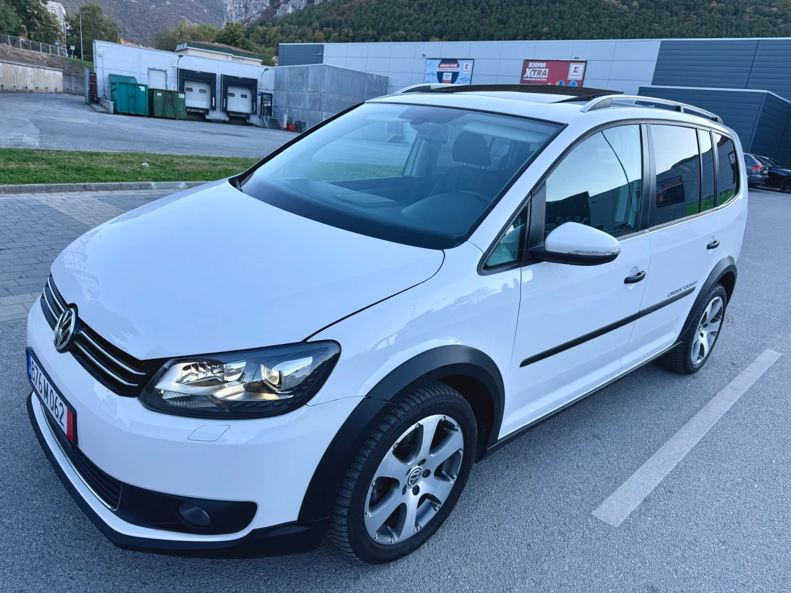 VW Touran CROSS* 2.0TDi* 6 скорости