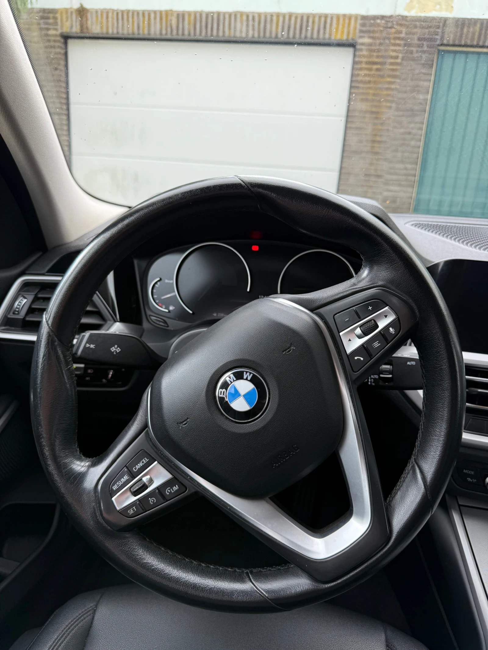 BMW 318 318Д euro 6D, снимка 3 - Автомобили и джипове - 55751286
