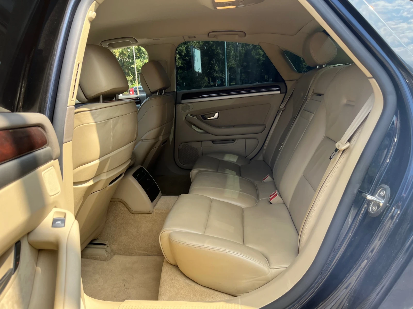 Audi A8, снимка 16 - Автомобили и джипове - 55777416