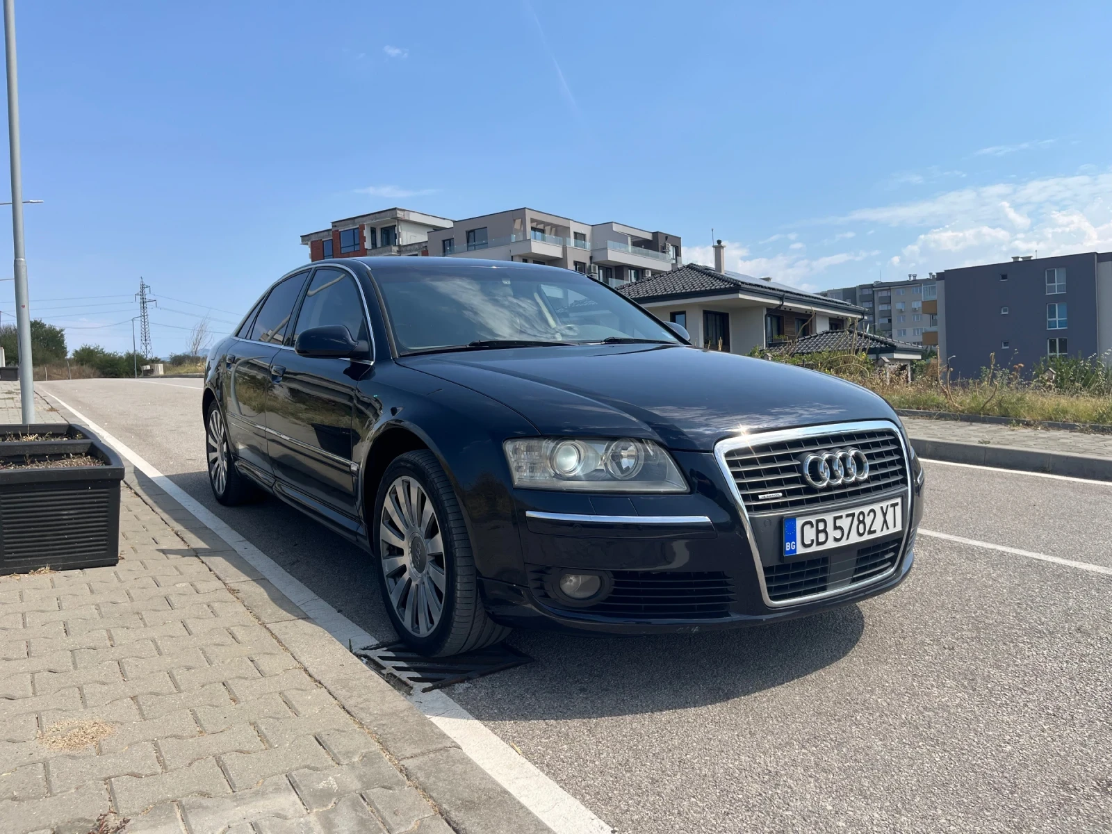 Audi A8, снимка 2 - Автомобили и джипове - 55777416