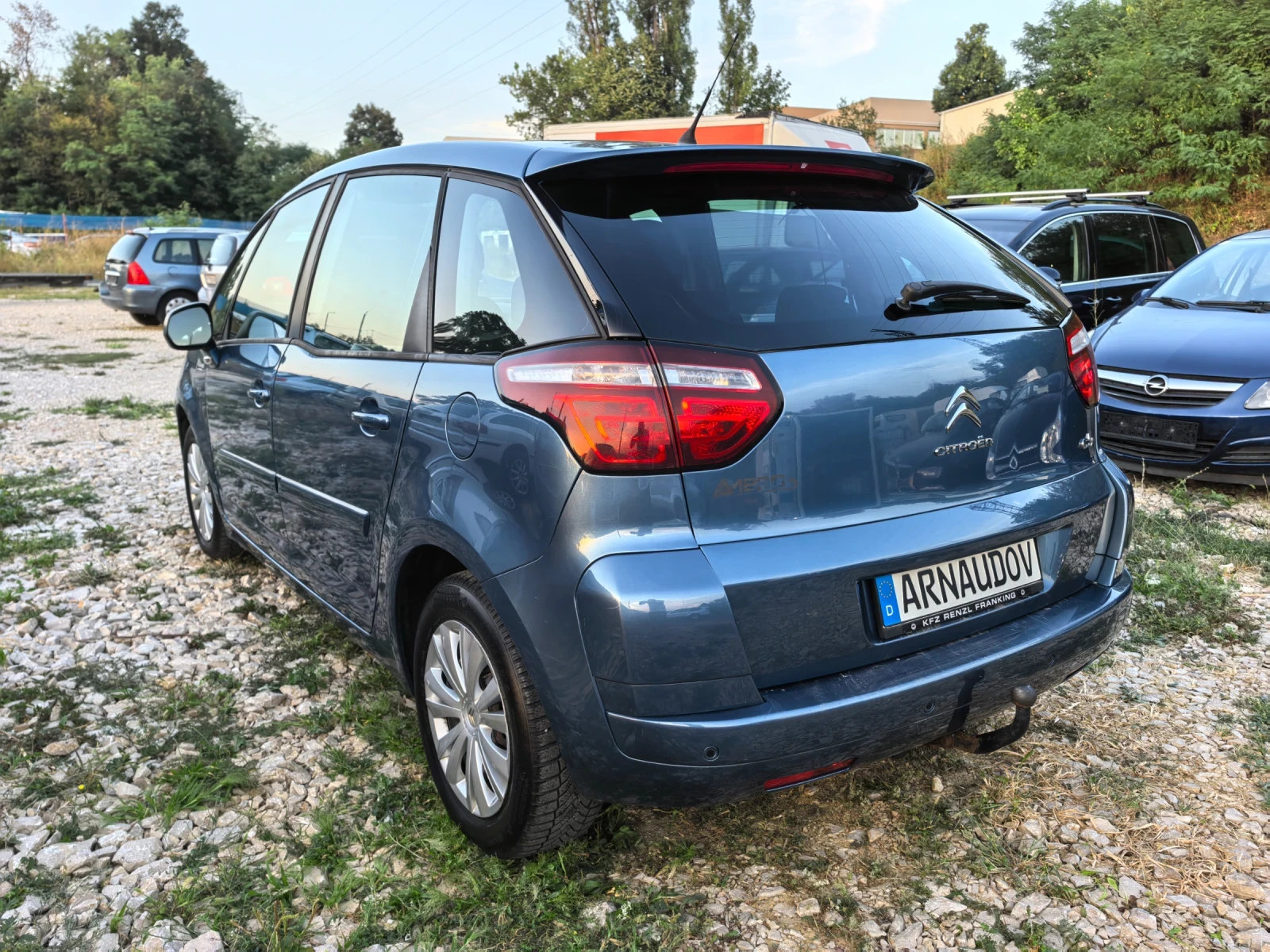 Citroen C4 Picasso 1.6hdi ПЕРФЕКТНО СЪСТОЯНИЕ , снимка 7 - Автомобили и джипове - 55930750