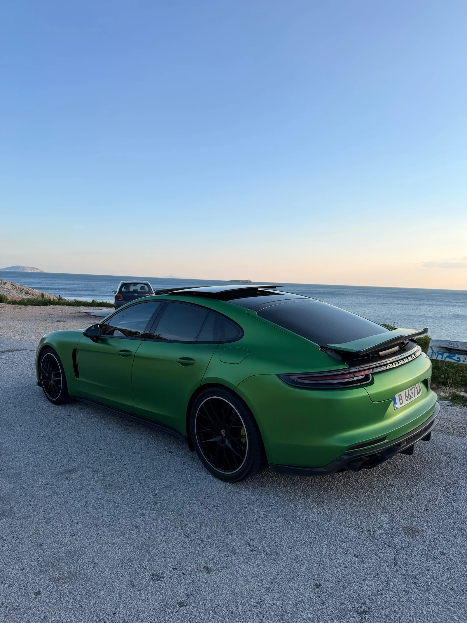 Porsche Panamera 4 E-hybrid , снимка 3 - Автомобили и джипове - 56265612