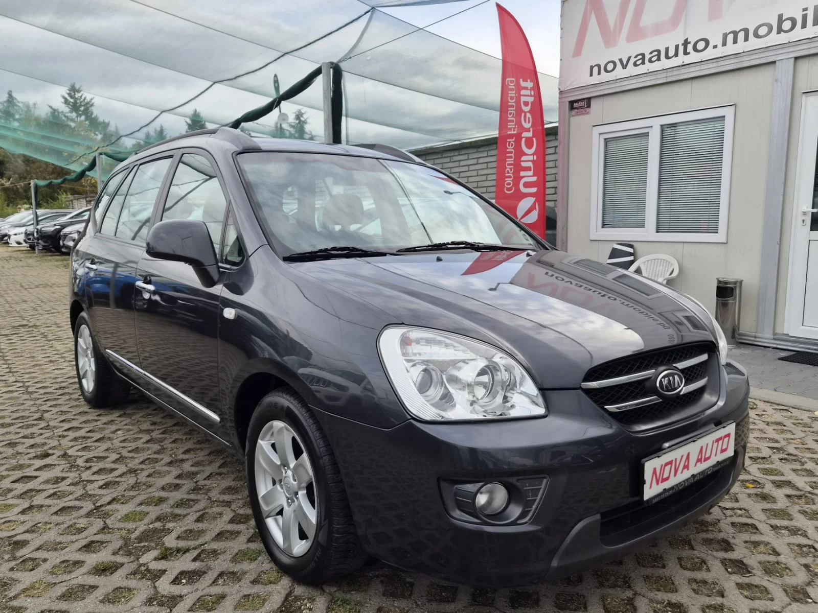 Kia Carens 2.0D-140��-92.000�� | Mobile.bg � ����������� 5