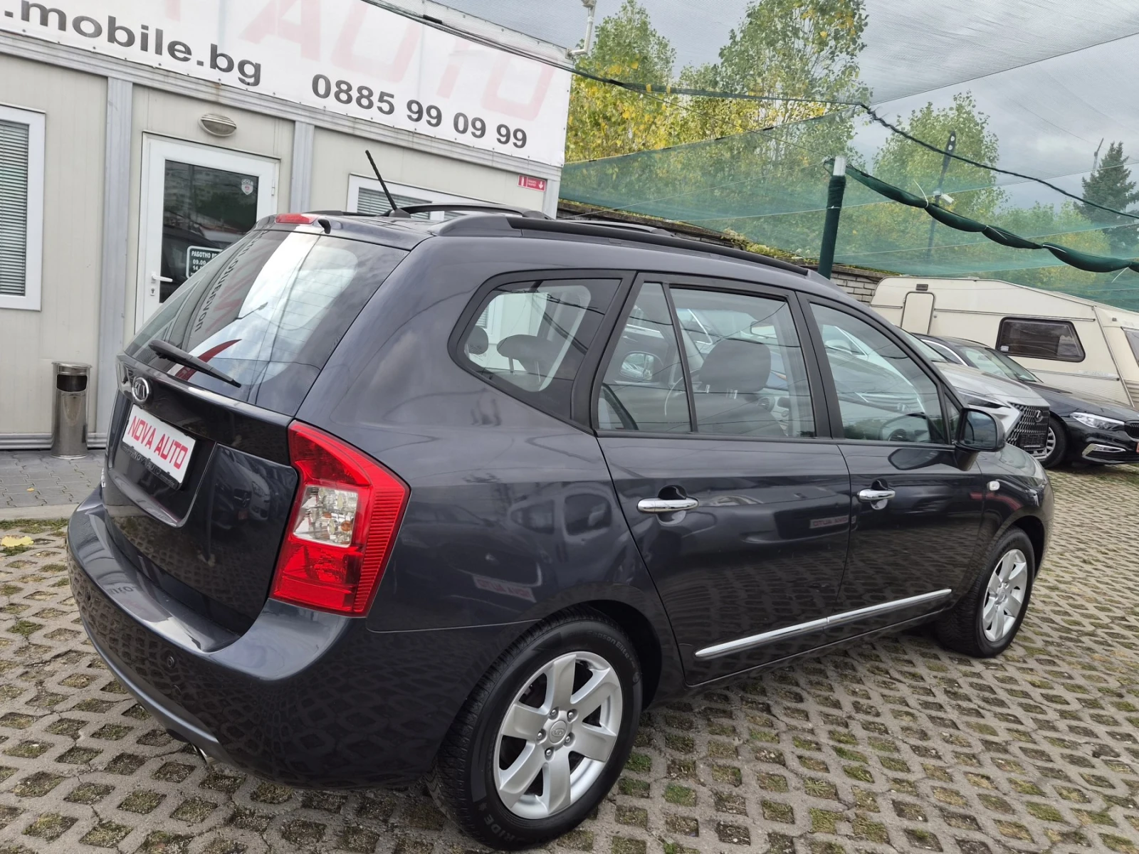 Kia Carens 2.0D-140��-92.000�� | Mobile.bg � ����������� 4