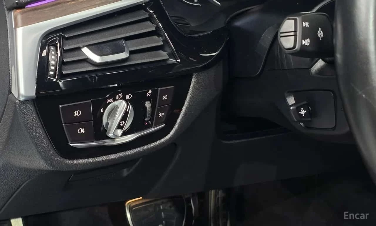 BMW 520 * 520d xDrive M Sport Package Plus * 360 * Head Up | Mobile.bg � ����������� 13
