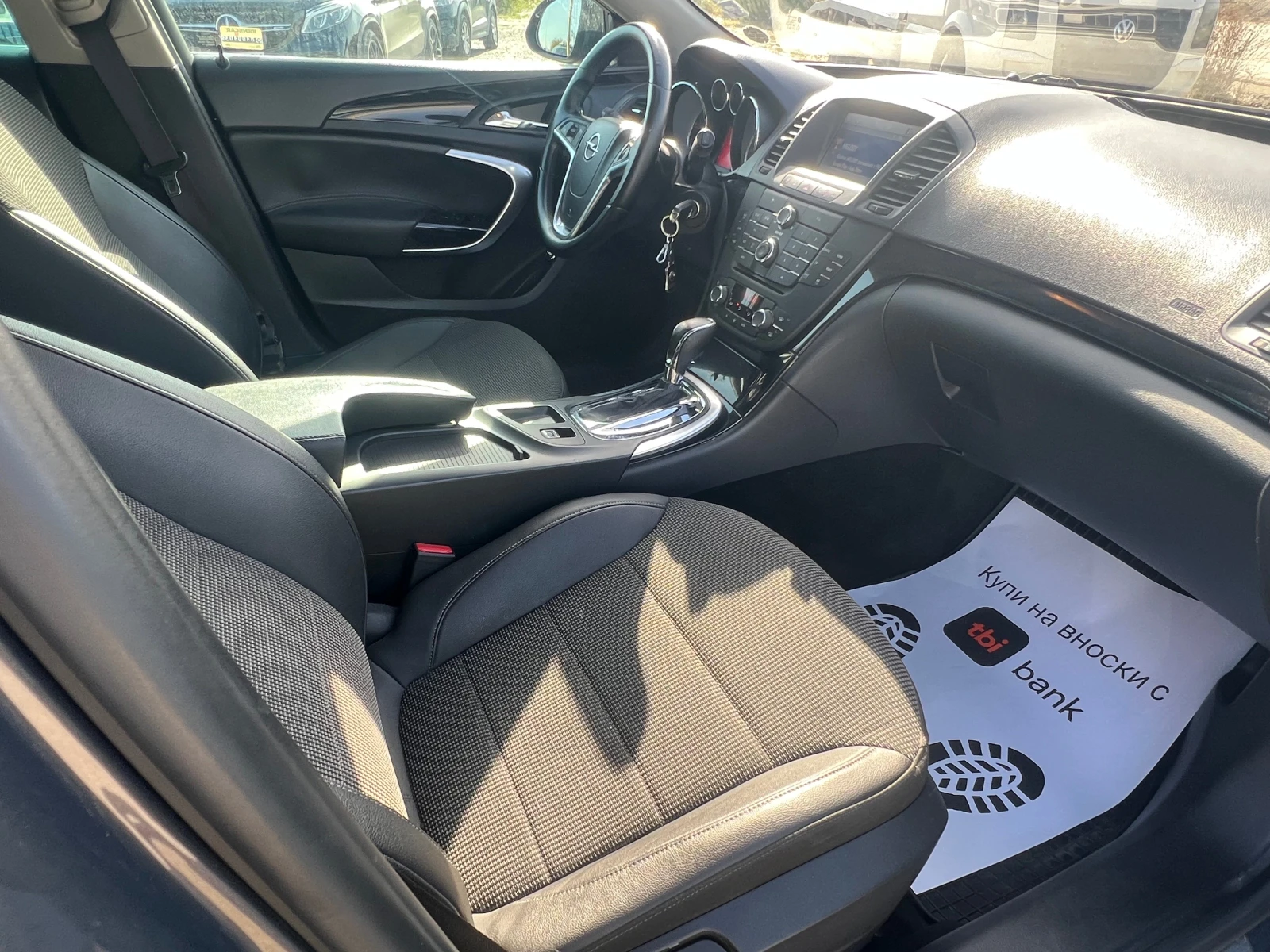 Opel Insignia, снимка 13 - Автомобили и джипове - 56642811