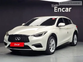 Infiniti Q30 2.0L Carfax, снимка 1