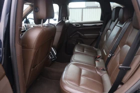 Porsche Cayenne 3.0D 4x4 LUFT KAM Обдухв LED Blind Lane #iCarbg - 34900 € / 68258.47 лв. - 57795547 10