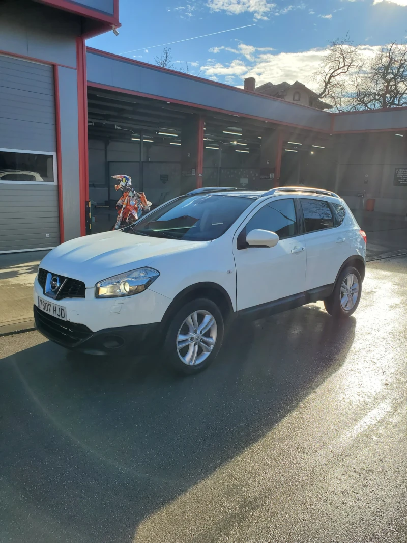 Nissan Qashqai, снимка 2 - Автомобили и джипове - 48360234