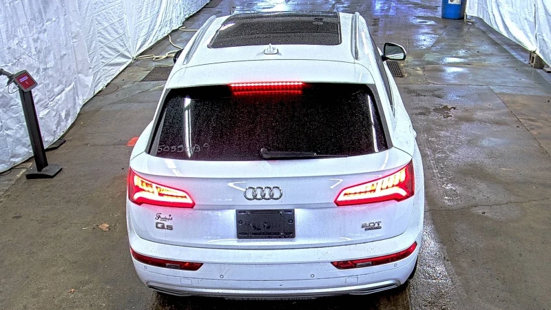 Audi Q5, снимка 4 - Автомобили и джипове - 49523640