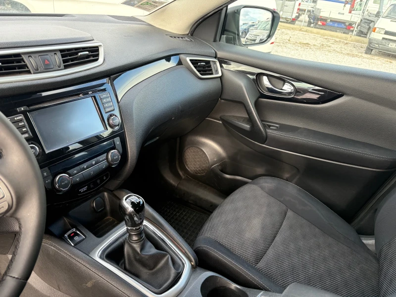 Nissan Qashqai 1.6 dci 4x4, снимка 9 - Автомобили и джипове - 53100725
