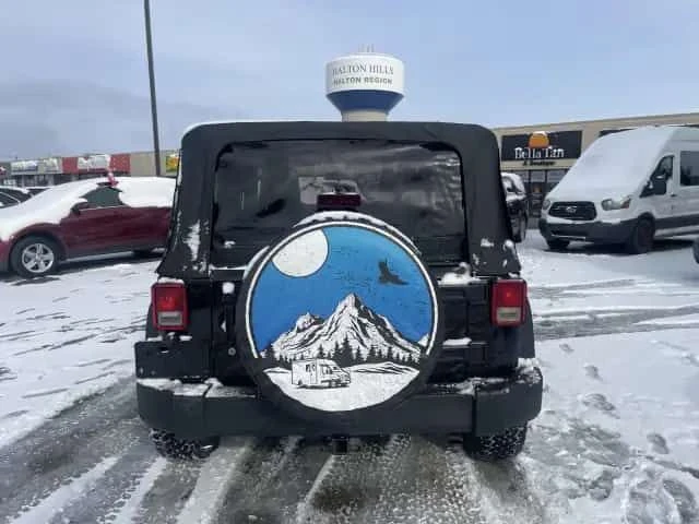 Jeep Wrangler SPORT | CARFAX | KEYLESS | ПОДГРЕВИ, снимка 5 - Автомобили и джипове - 53972529