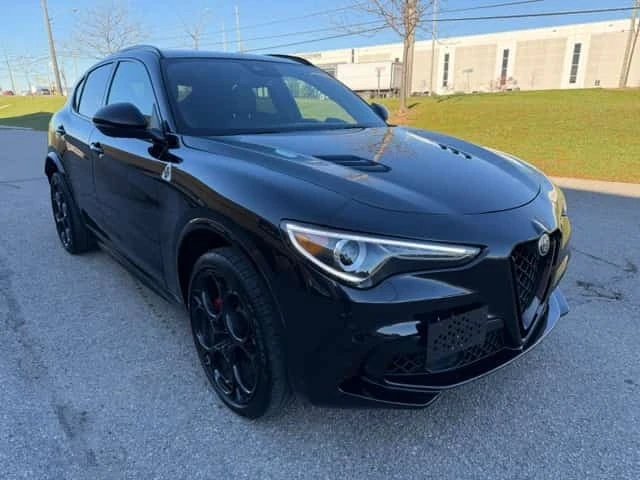 Alfa Romeo Stelvio Quadrifoglio  CARFAX, снимка 2 - Автомобили и джипове - 56239032