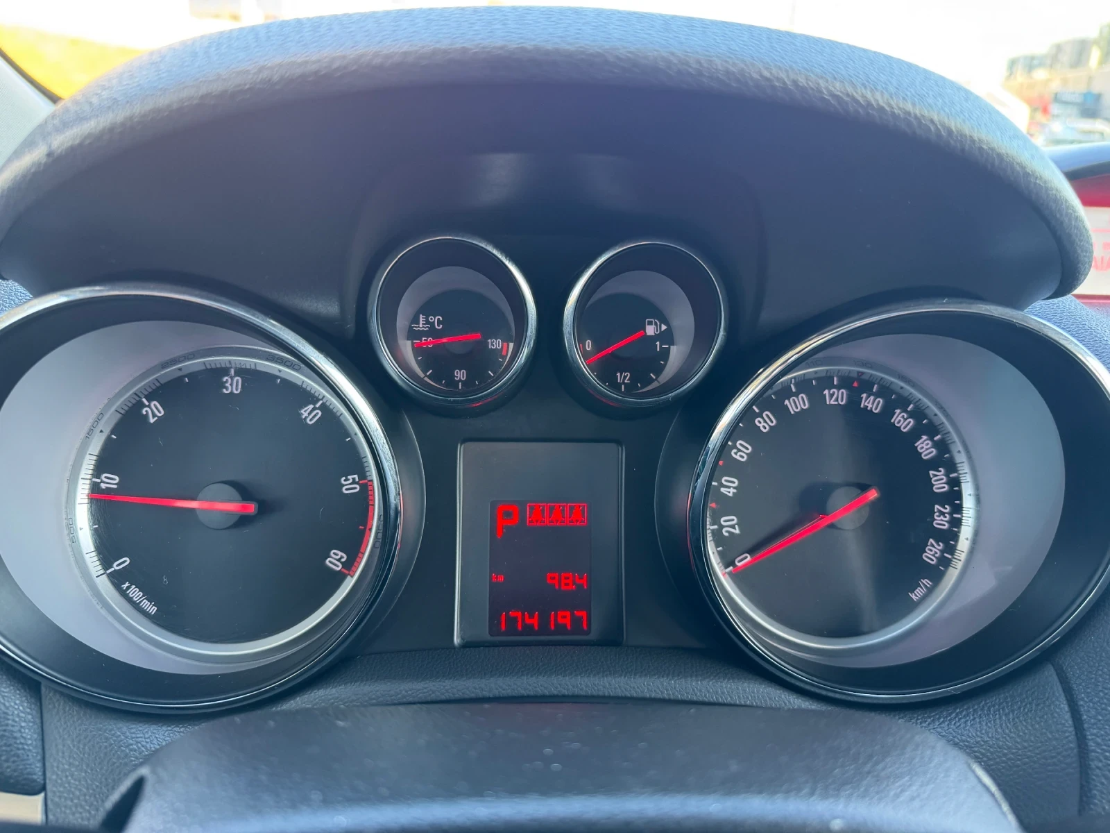 Opel Mokka 1.7cdti;Автоматик | Mobile.bg — изображение 12