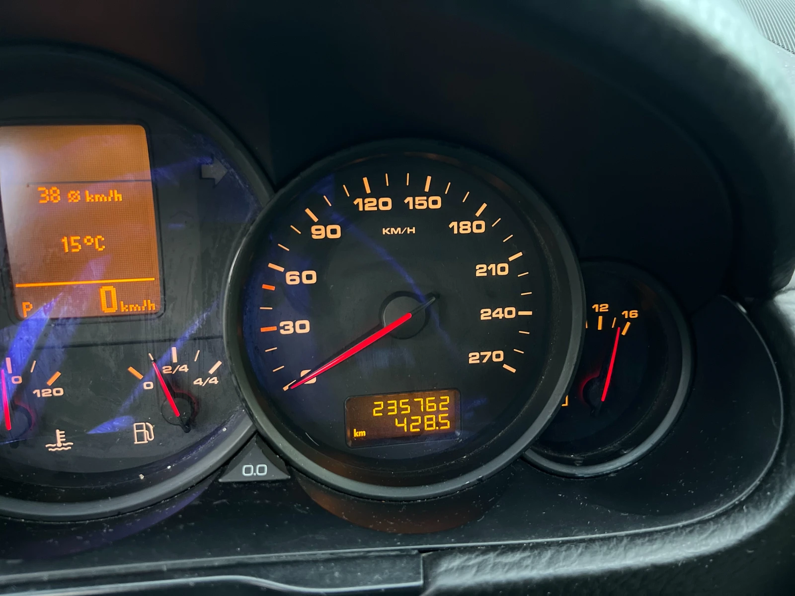 Porsche Cayenne  - изображение 6