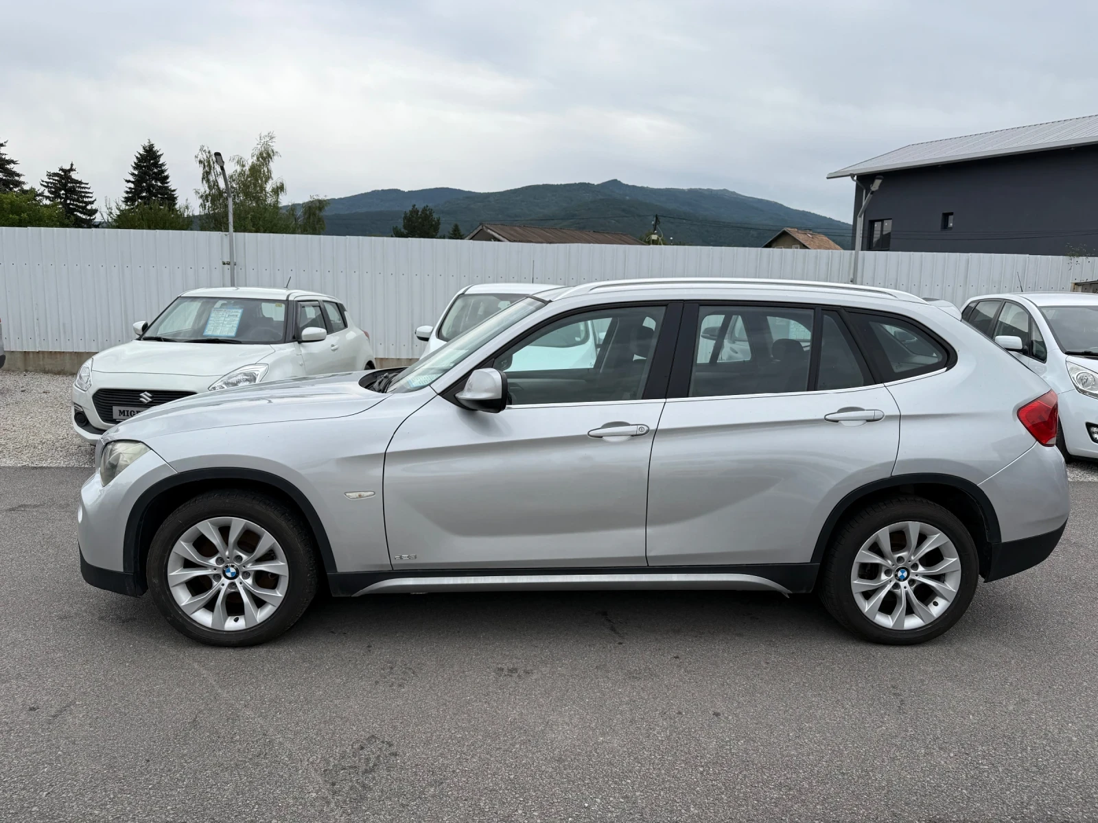 BMW X1 2.3D, 204 к.с, Xdrive - изображение 6