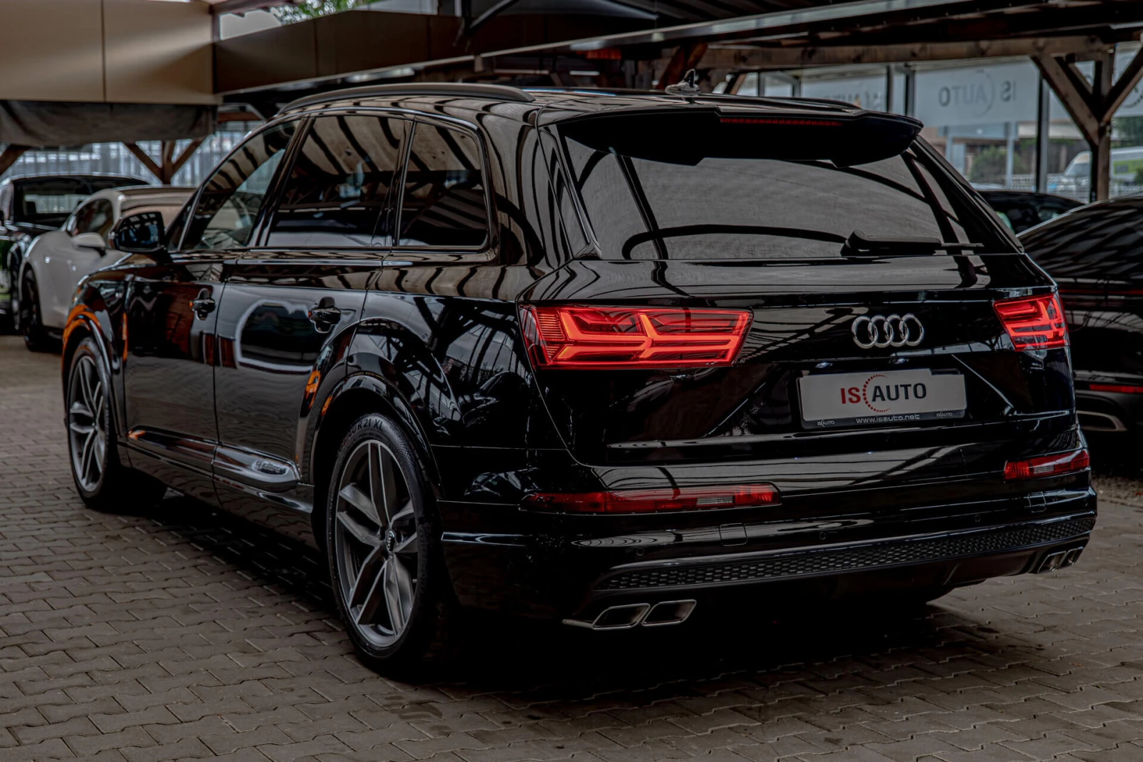 Audi SQ7 4.0TDI/BOSE/Камера360/Амбиент + / - изображение 6