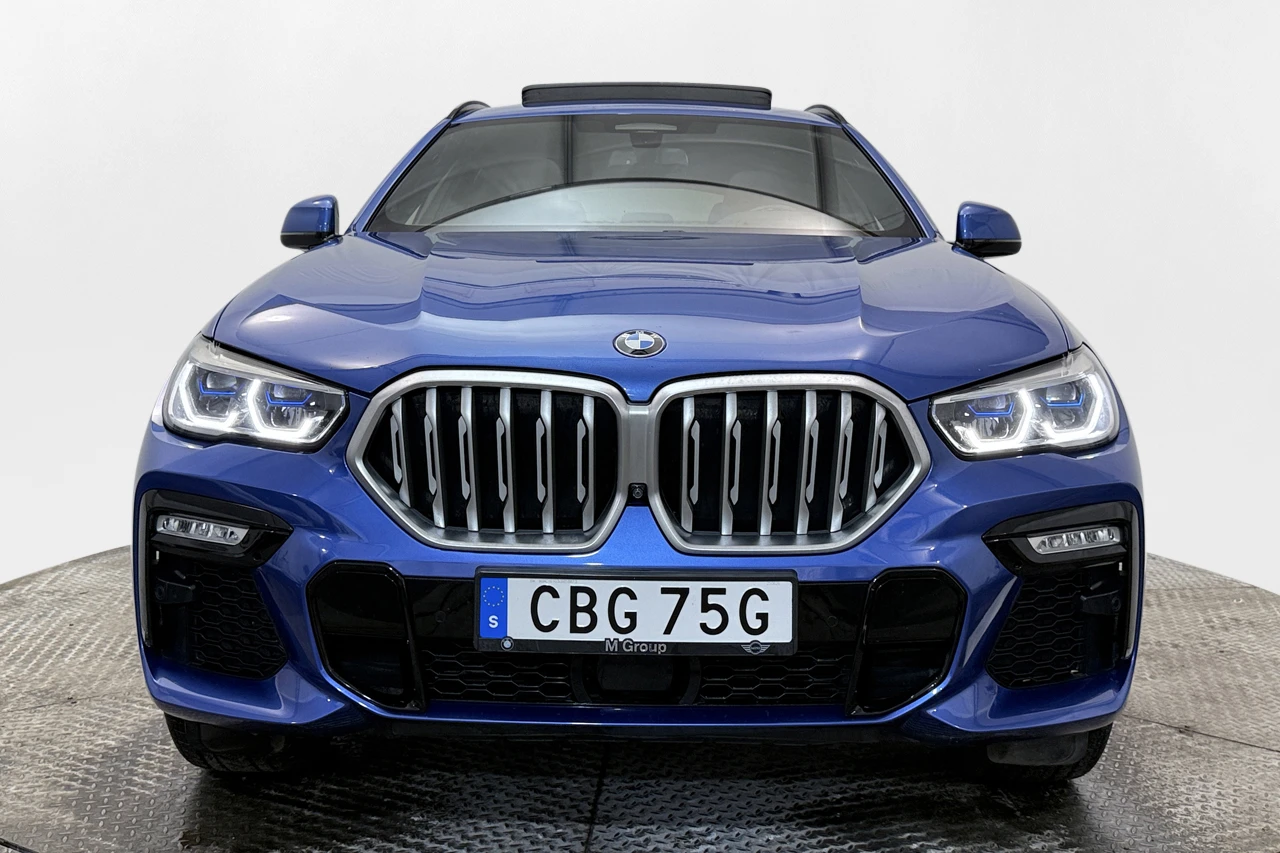 BMW X6 M40i xDrive - изображение 3