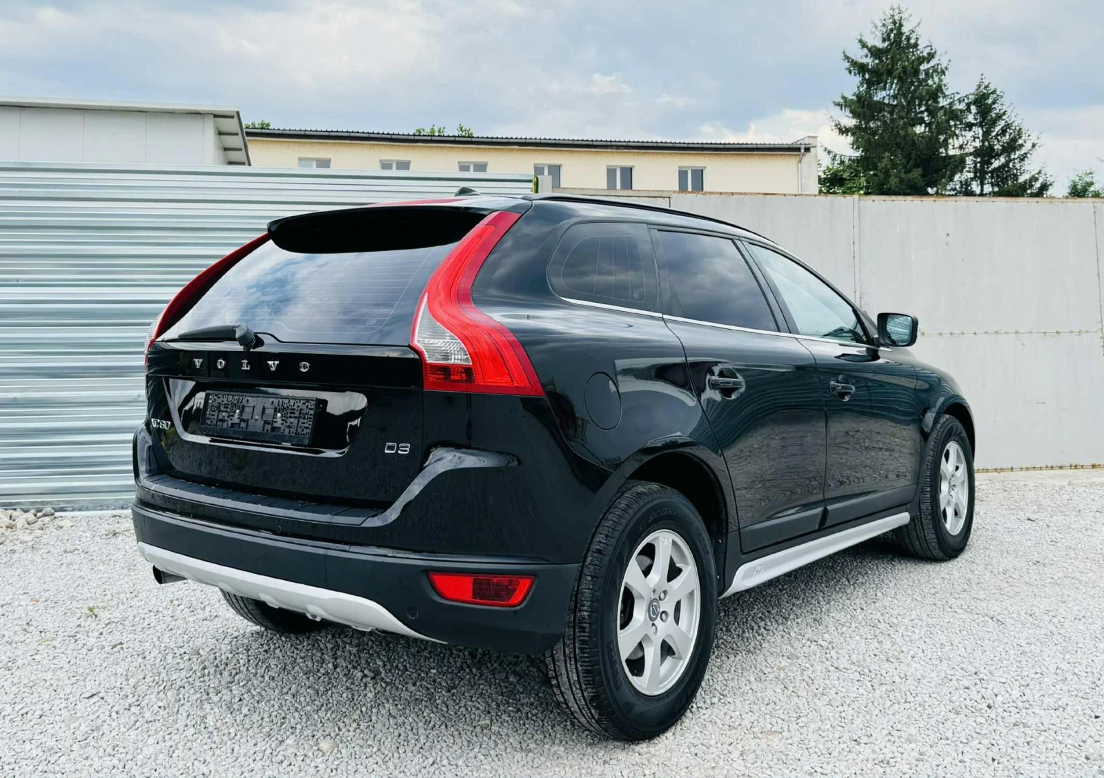 Volvo XC60 АВТОМАТ* КОЖА - изображение 4