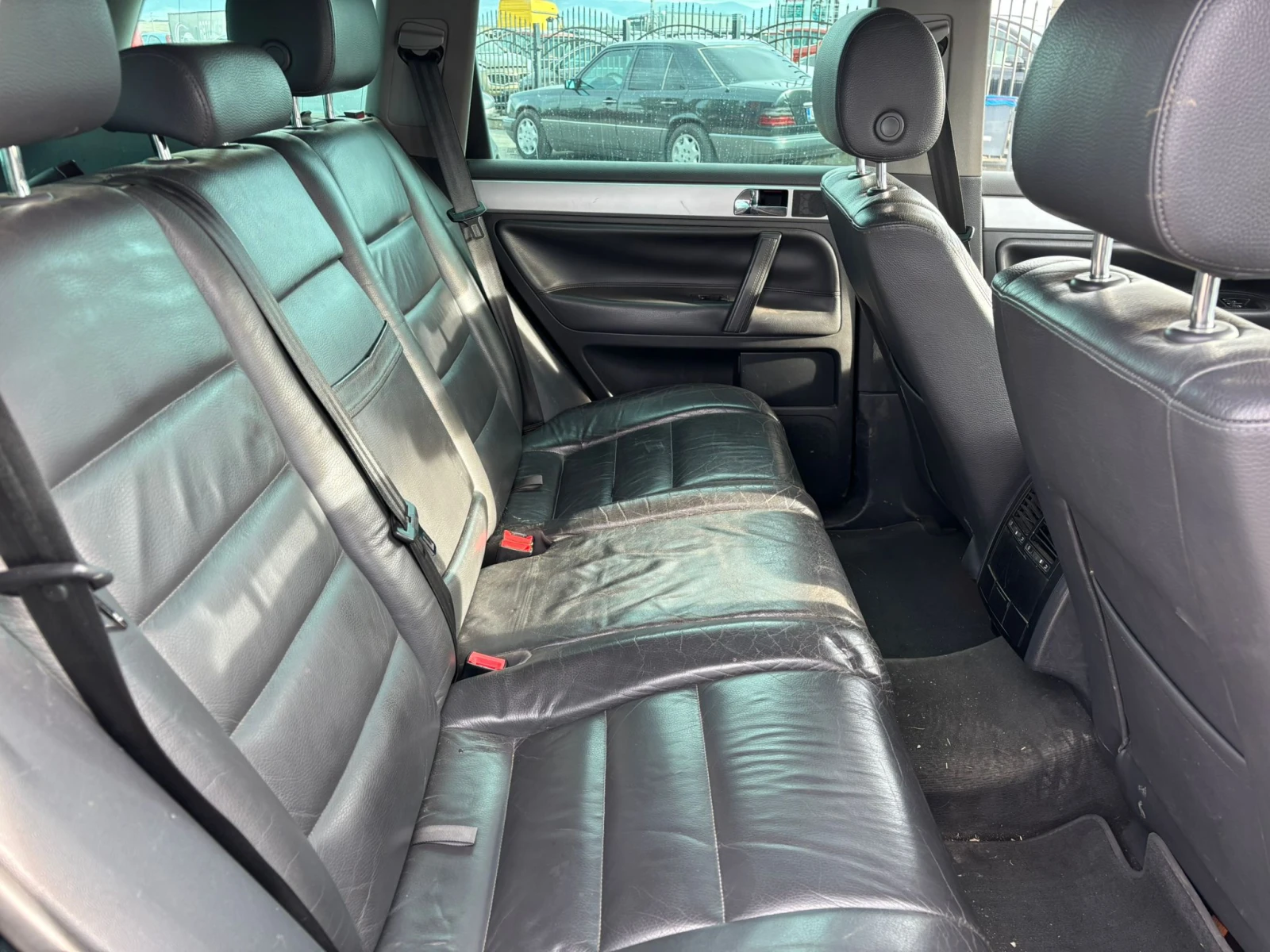 VW Touareg / 3.0 TDI / 224HP / FACELIFT / ЗА ГАРНИТУРА /  - изображение 10