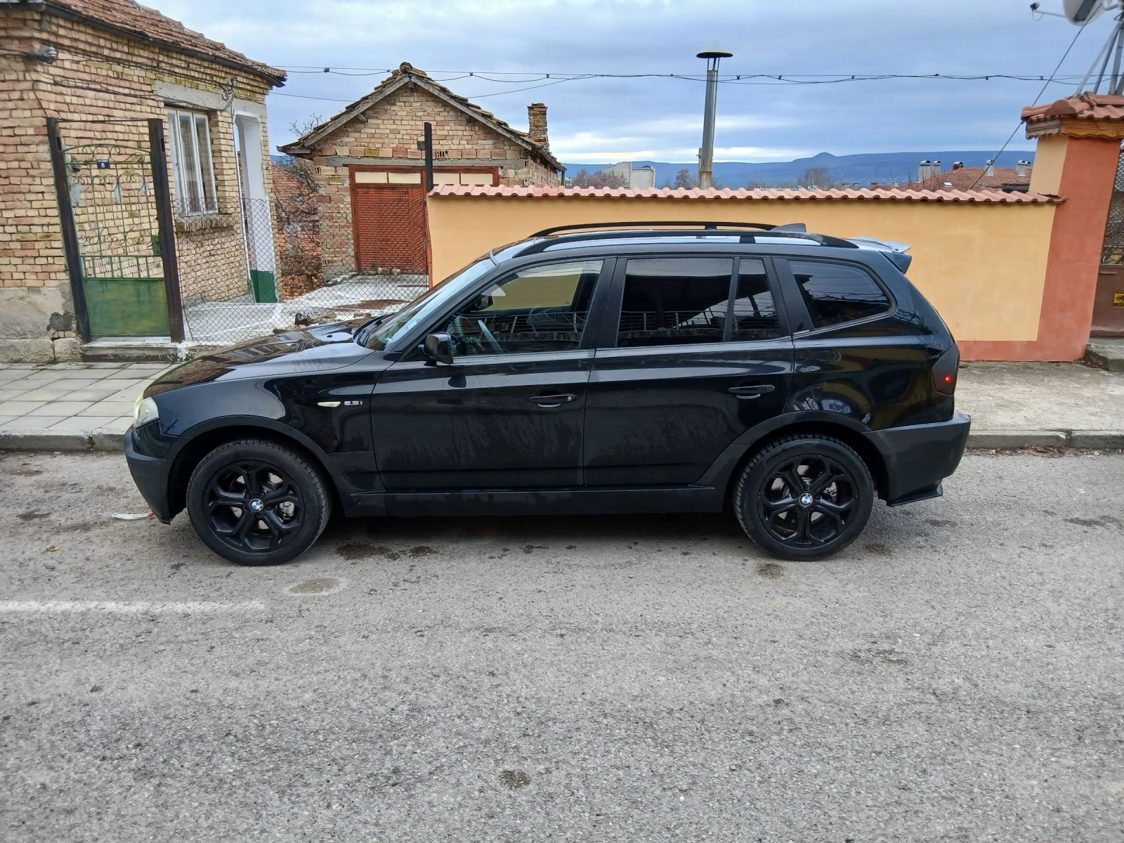 BMW X3 2.5i - изображение 2