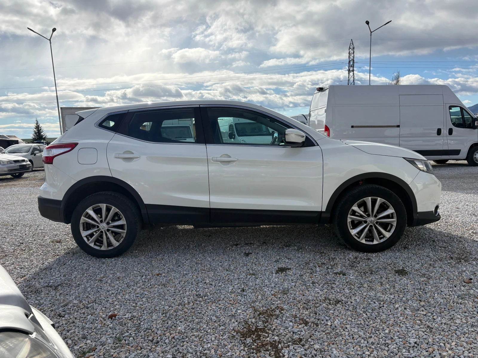 Nissan Qashqai 1.6 dci 4x4 | Mobile.bg � ����������� 4