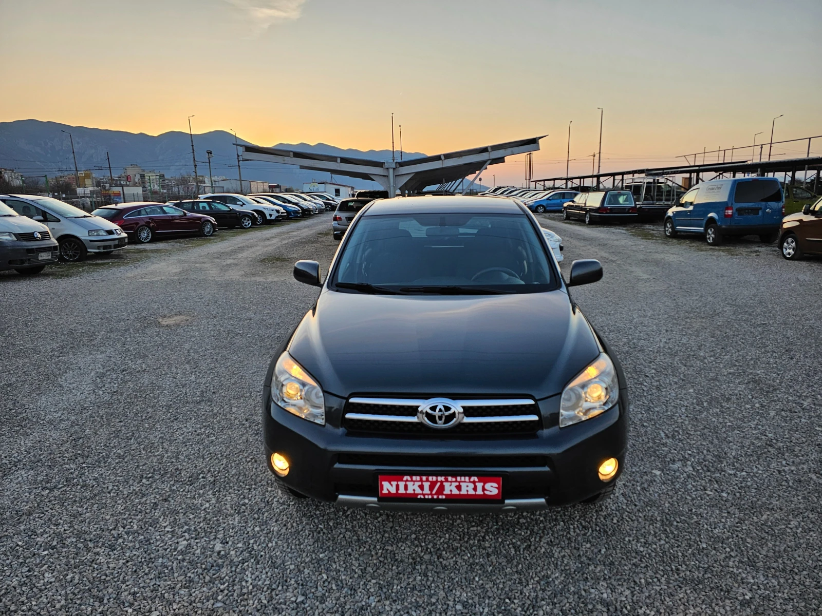 Toyota Rav4 2.2D4D 136kc.230000km, снимка 2 - Автомобили и джипове - 53841611