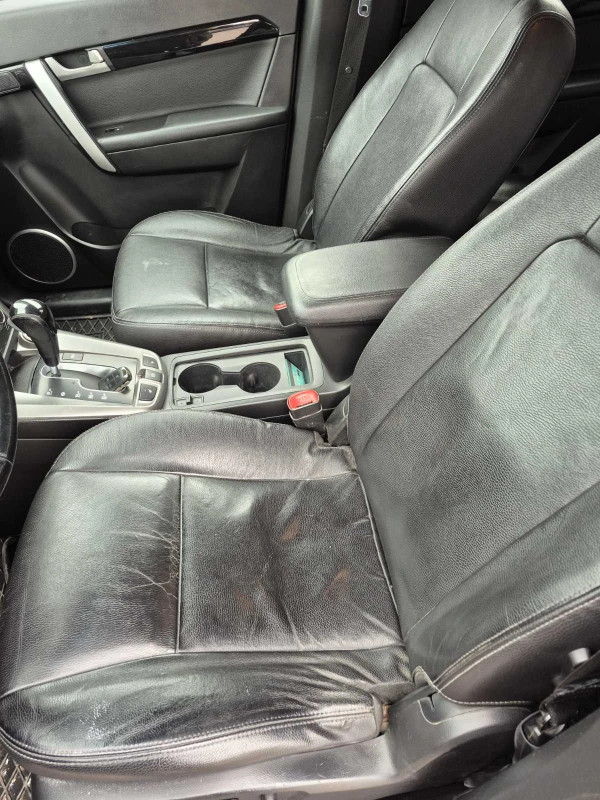 Chevrolet Captiva, снимка 6 - Автомобили и джипове - 54056404