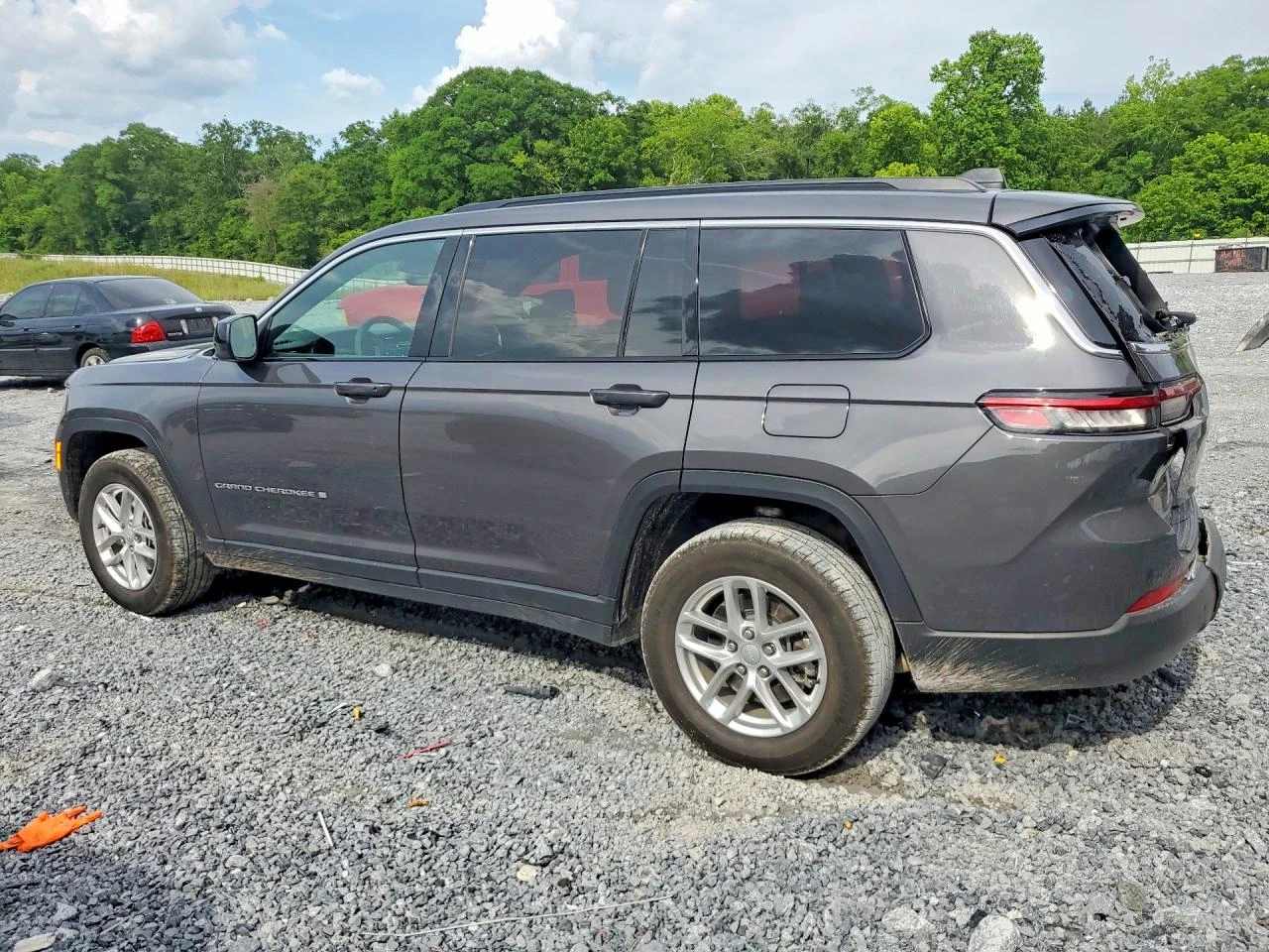 Jeep Grand cherokee 3.6l L Laredo, снимка 2 - Автомобили и джипове - 55106506