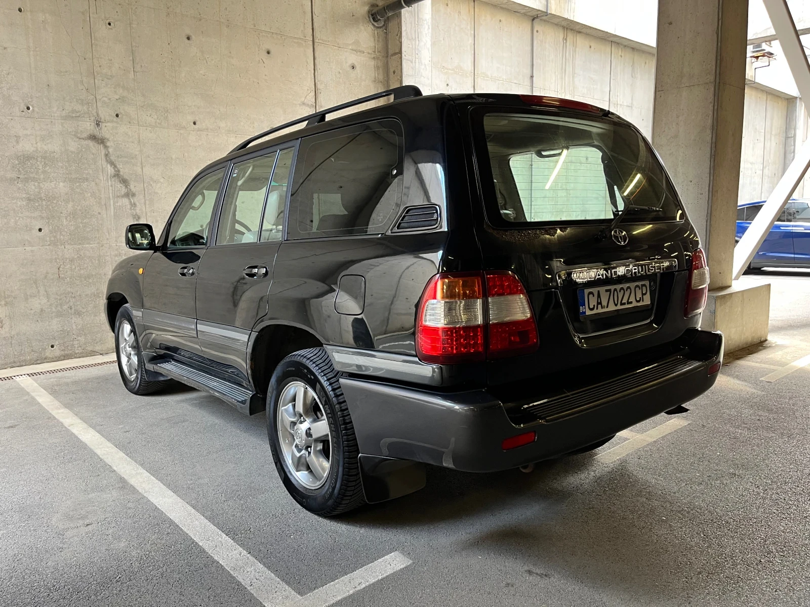 Toyota Land cruiser 100, снимка 4 - Автомобили и джипове - 55416527