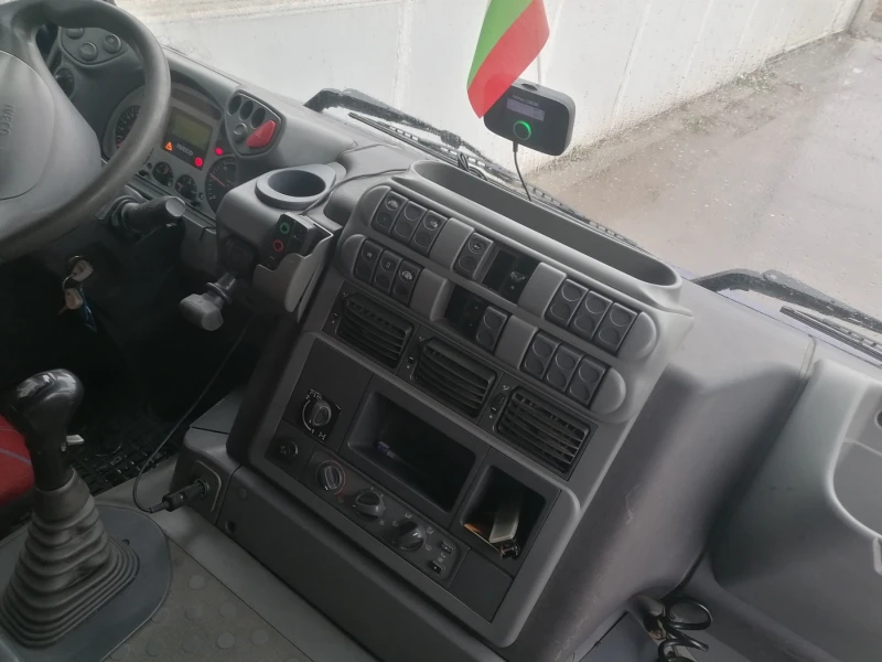 Iveco Trakker, снимка 11 - Камиони - 48781159