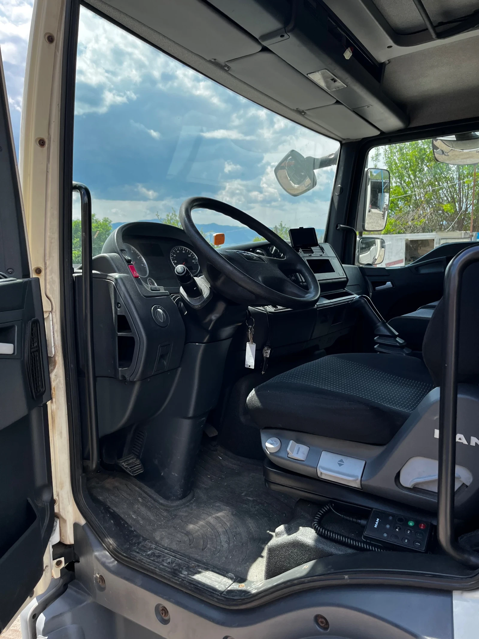 Man 8.180 | Mobile.bg � ����������� 5