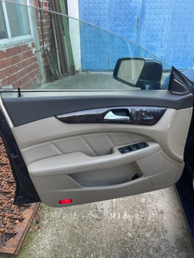 Mercedes-Benz CLS 550 - 25499 лв. / 13037.43 € - 11386931 10