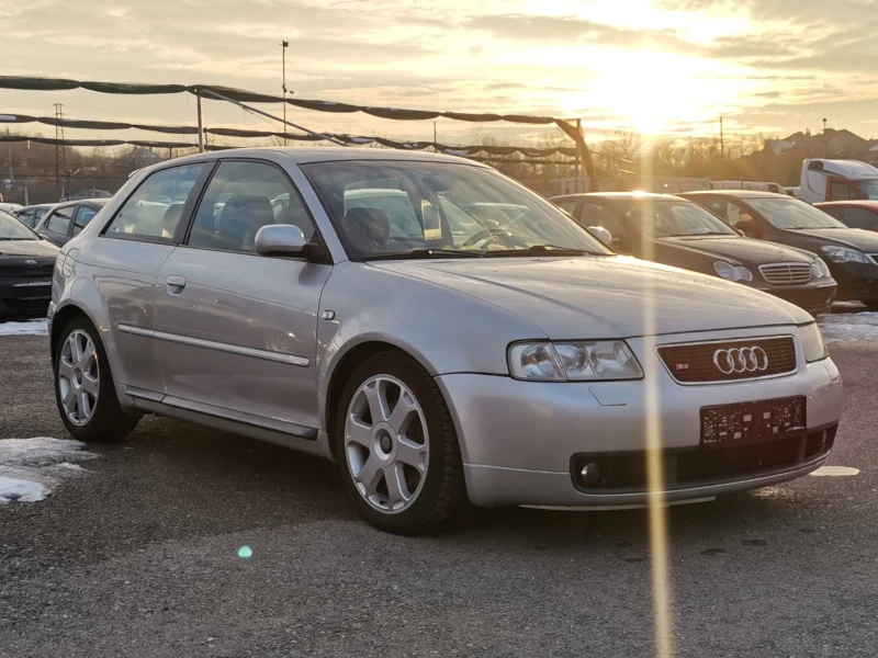 Audi S3 1.8T 209кс Swiss, снимка 7 - Автомобили и джипове - 43819900