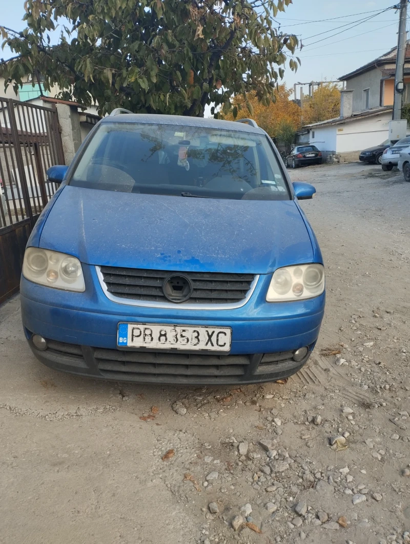 VW Touran, снимка 1 - Автомобили и джипове - 47807079