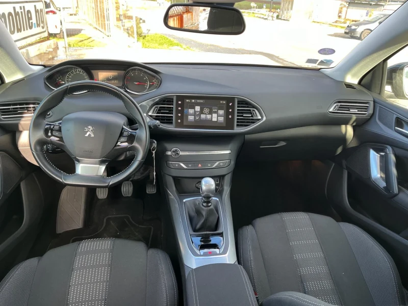 Peugeot 308 1.2T-Euro 6b-Full LED, снимка 8 - Автомобили и джипове - 48259788