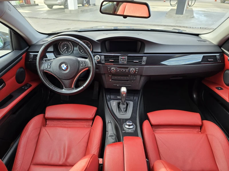 BMW 330 E92, снимка 10 - Автомобили и джипове - 48633825