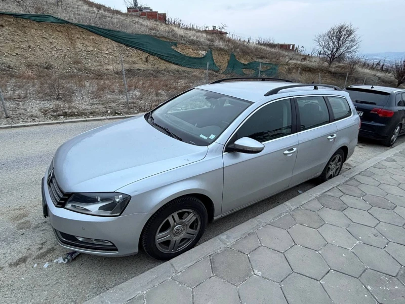 VW Passat, снимка 2 - Автомобили и джипове - 49310813