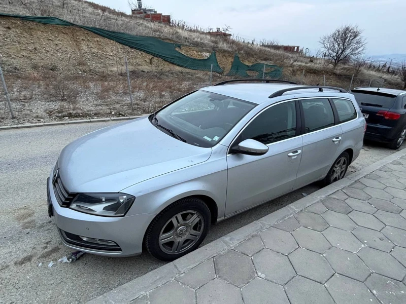 VW Passat, снимка 6 - Автомобили и джипове - 49310813