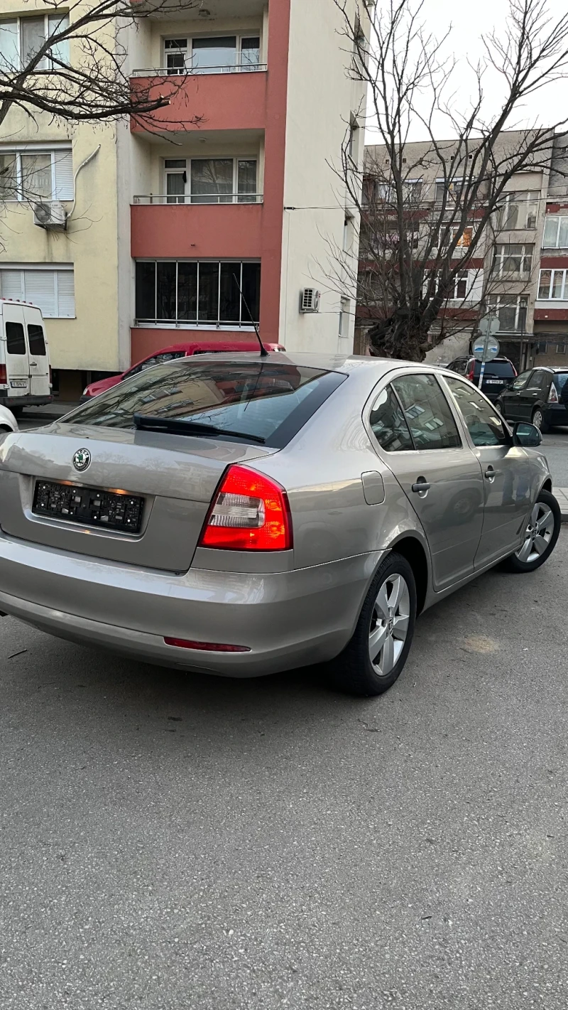 Skoda Octavia, снимка 10 - Автомобили и джипове - 49380755