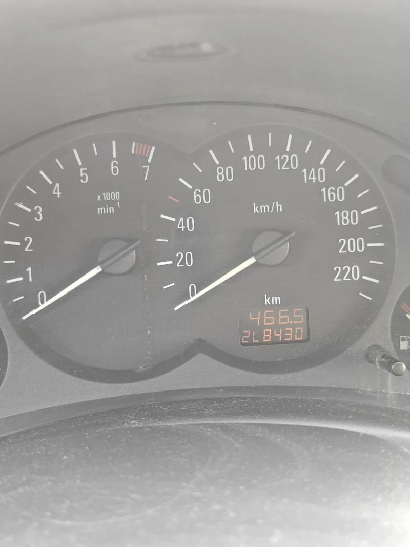 Opel Corsa 1.2, снимка 11 - Автомобили и джипове - 52570418